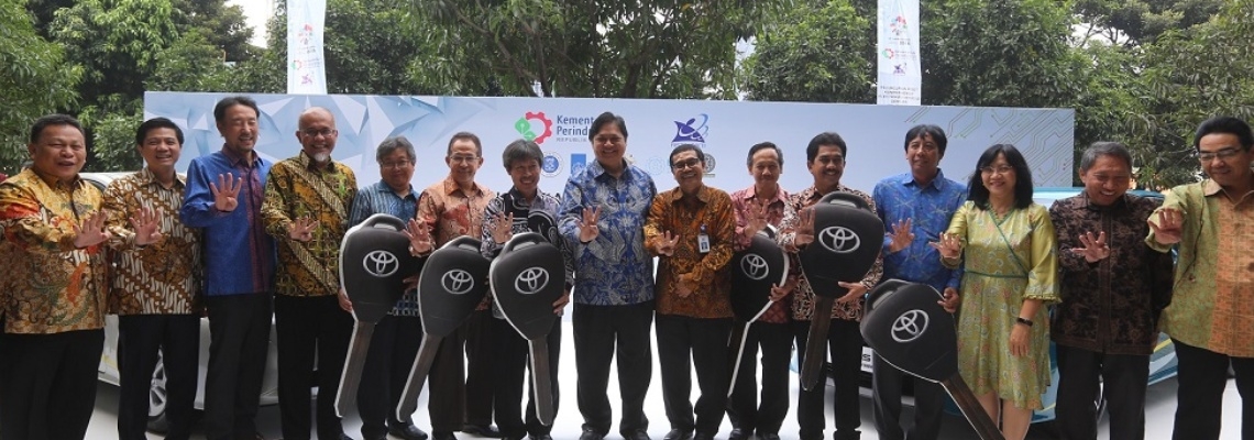Toyota Dukung Kemenperin RI dalam Riset Kendaraan Elektrifikasi Rasa Indonesia