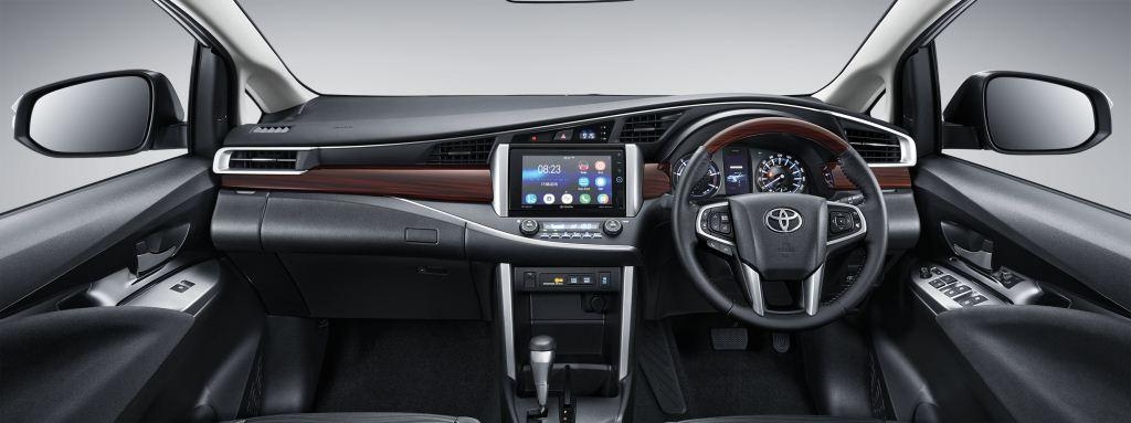 The Legend Reborn, All New Kijang Innova Sang Legenda Akan Segera Kembali Menembus Batas Ekspektasi