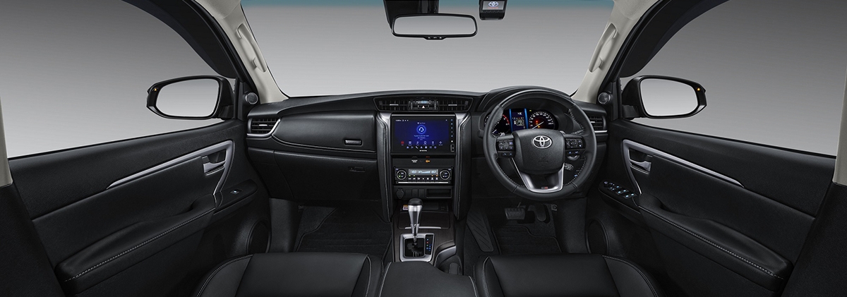 Profil New Fortuner 2.8 GR Sport 4x4 with TSS, Flagship Model dengan Style GR Sport Kental dan Tuning Eksklusif pada Suspension System 