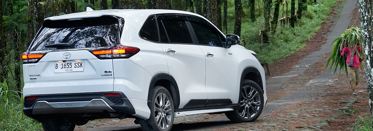 Belajar Kode Ban Mobil Hybrid Toyota Kijang Innova Zenix Q HEV, Bisa Cek Daya Angkut dan Batas Kecepatan Maksimal