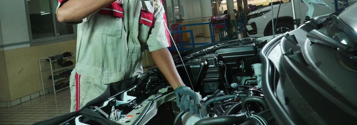 Dampak Buruk Takaran Oli Mesin Lebih atau Kurang dari Seharusnya, Isi dengan TMO Sesuai Rekomendasi Toyota