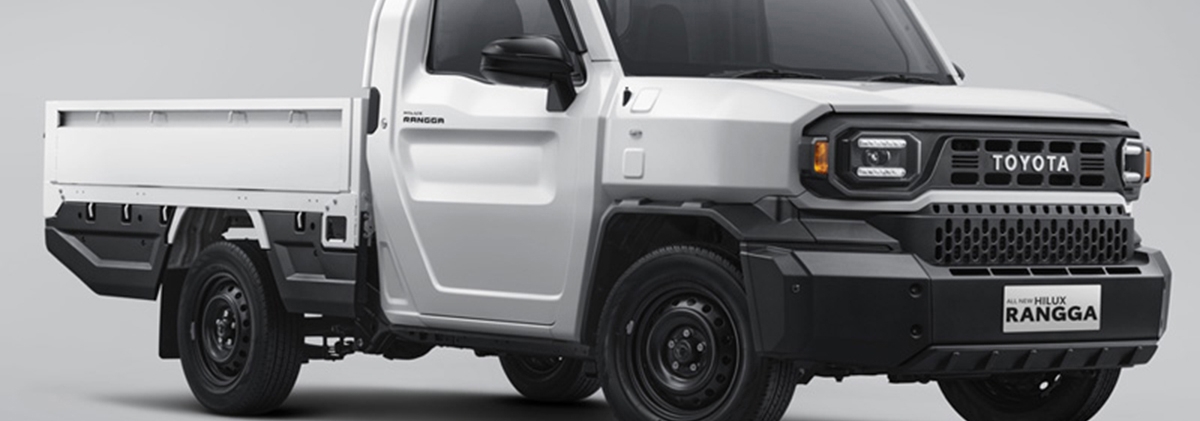 Keuntungan Kabin Toyota Hilux Rangga: Jaga Keamanan dan Kenyamanan Pengemudi Sebagai Tulang Punggung Mobilitas Usaha
