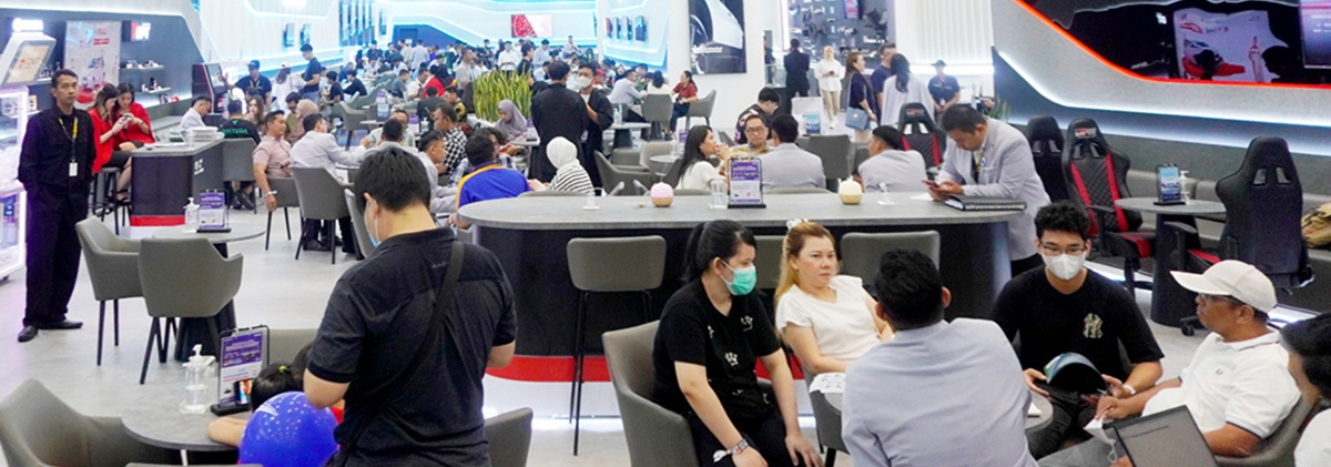 Tips Beli Mobil Baru Untuk Kebutuhan Libur dan Mudik Lebaran, Harga Mobil Hybrid Toyota Semakin Terjangkau