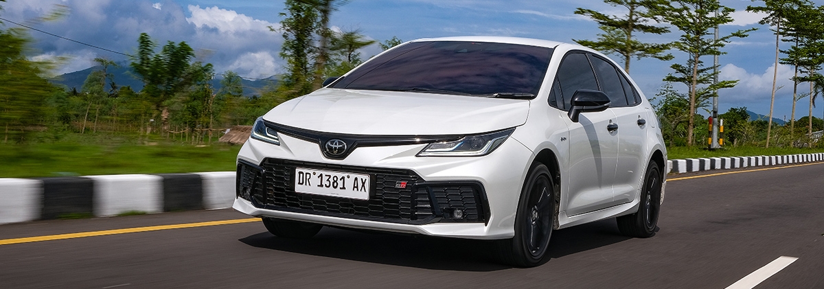 Profil dan Spesifikasi Sedan Hybrid Toyota, Mulai dari Entry Sampai Premium Sedan, Ada Pilihan Sporty Berlabur GR Sport