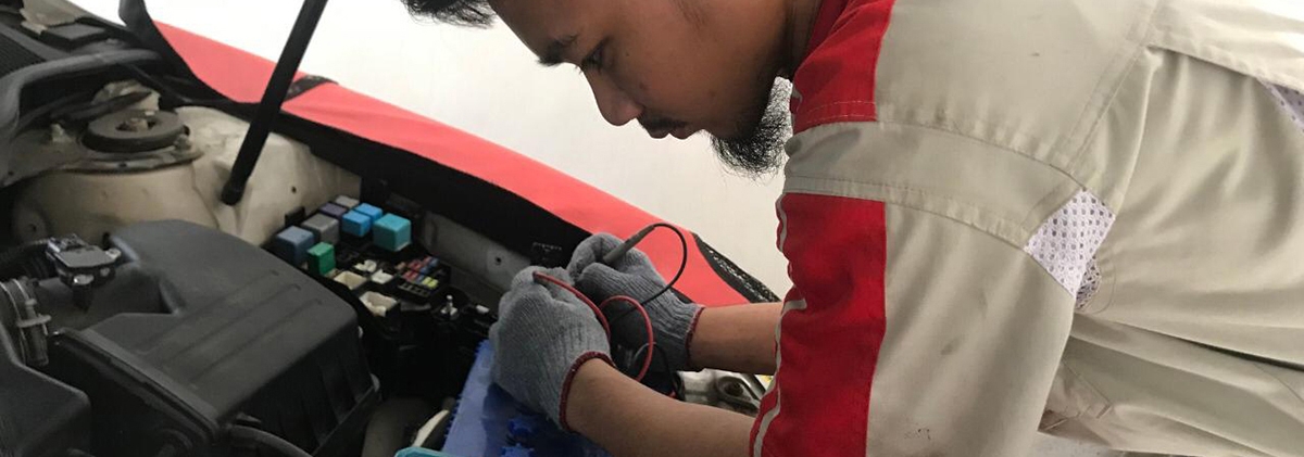 Fungsi Penting Aki Mobil: Pahami Ciri-ciri Aki Mulai Lemah Supaya Tidak Memicu Masalah Seperti Mogok