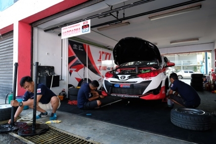 Toyota Yaris Sapu Bersih Podium Tertinggi ITCR dan JSTC Pada Gelaran ISSOM Seri Ke-6, TTI Satu Langkah Menuju Pertahankan Gelar Juara Balap Nasional 3 Tahun Berturut-turut