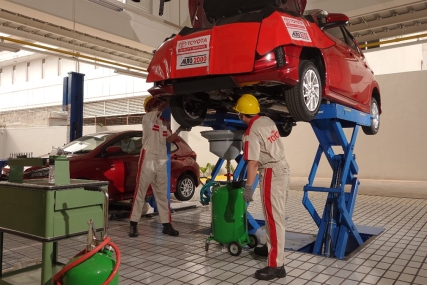 Keuntungan Pakai Spare Parts atau Suku Cadang Asli Toyota, Pasang di Bengkel Resmi Karena Berkualitas dan Bergaransi