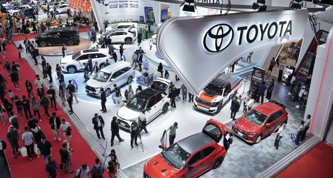 Toyota Raih 2.793 SPK di IIMS 2026, Pesanan Hybrid EV Semakin Meningkat dengan Hadirnya New Veloz Hybrid EV