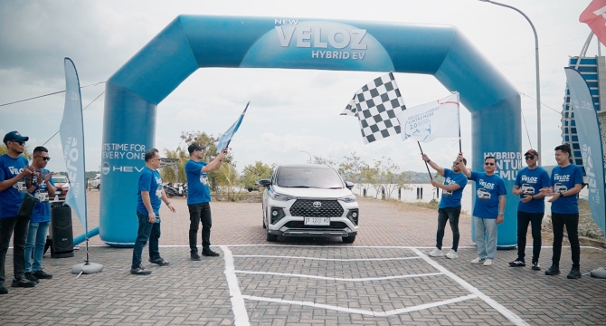 Veloz Hybrid EV Lintas Nusa 2.0: Jelajah Sulawesi Dimulai! Lanjutkan Estafet Pembuktian Keandalan Produk Hybrid EV Toyota di Seluruh Wilayah Indonesia