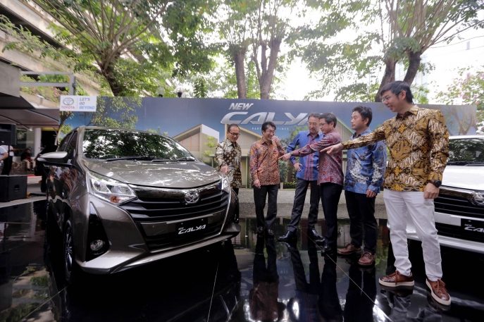 Perkuat Segmen Entry MPV, Toyota Luncurkan New Calya Tampil Aggressive, dan Makin Elegan dengan Fitur Terbaru