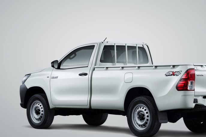 Toyota Luncurkan New Hilux  Single Cabin Diesel dengan Engine Yang Lebih Tangguh