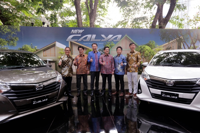 Perkuat Segmen Entry MPV, Toyota Luncurkan New Calya Tampil Aggressive, dan Makin Elegan dengan Fitur Terbaru