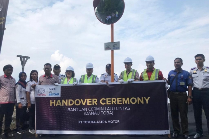 Toyota Gerakkan Program CSR Keselamatan Berlalu Lintas Di Area Danau Toba, Sumatera Utara