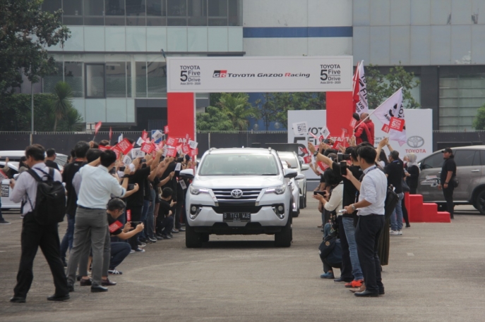 Toyota 5 Continents Drive Asia 2019–2020  - Jelajah Indonesia, Toyota Aplikasikan Semangat Genchi Genbutsu Untuk Menghadirkan Mobil Terbaik