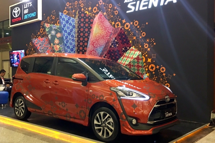 Pop Up Playground : Toyota Sienta Meriahkan Indonesia Fashion Week 2017