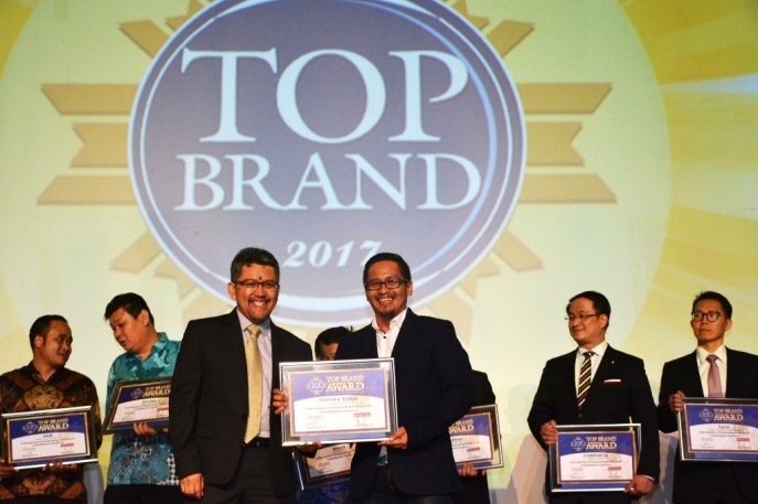 Toyota Raih 3 Penghargaan Dalam Ajang Top Brand Award 2017