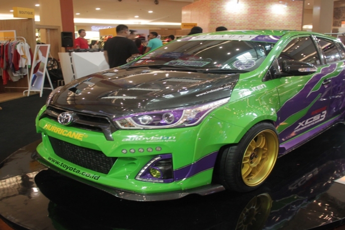 Yaris Show Off 2015 Roadshow Ajang Kreatifitas Modifikasi Yaris Dimulai di Jakarta