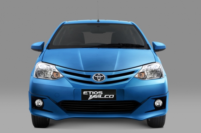 Toyota Membukukan Penjualan 215.044 Unit Selama Semester I 2013