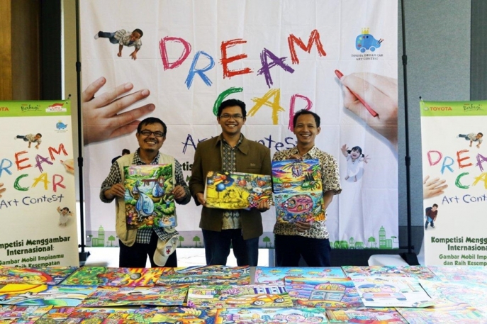 Media Edukasi Tentang Lingkungan Kepada Anak-Anak Melalui Kontes Menggambar Mobil Impian Masa Depan 9 Karya Anak Indonesia Menuju ke Kontes Lomba Menggambar Dunia