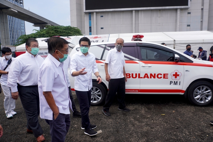 Turut Serta Memerangi COVID-19 Toyota Indonesia Serahkan Bantuan kepada Masyarakat dan Tenaga Medis di Indonesia