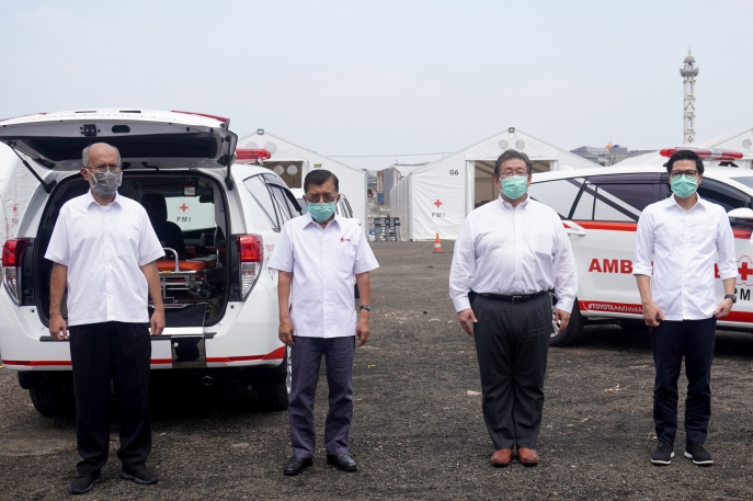 Turut Serta Memerangi COVID-19 Toyota Indonesia Serahkan Bantuan kepada Masyarakat dan Tenaga Medis di Indonesia