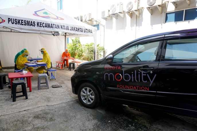 #ToyotaAdaUntukAnda Melanjutkan Bantuan Mobilitas Selama Pandemi Toyota Indonesia Siapkan Layanan Transportasi Terkoneksi bagi Spesimen Pasien COVID-19