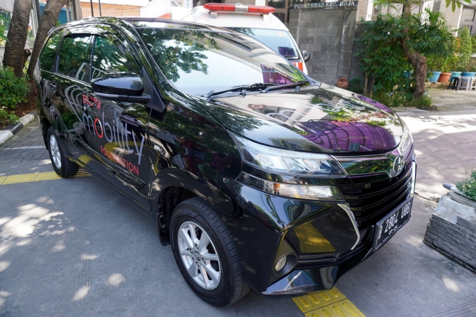 #ToyotaAdaUntukAnda Melanjutkan Bantuan Mobilitas Selama Pandemi Toyota Indonesia Siapkan Layanan Transportasi Terkoneksi bagi Spesimen Pasien COVID-19