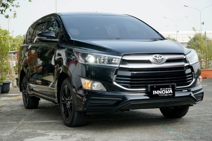 Peringati 75 Tahun Indonesia Merdeka Toyota, Luncurkan Kijang Innova TRD Sportivo Limited dan Sienta Welcab