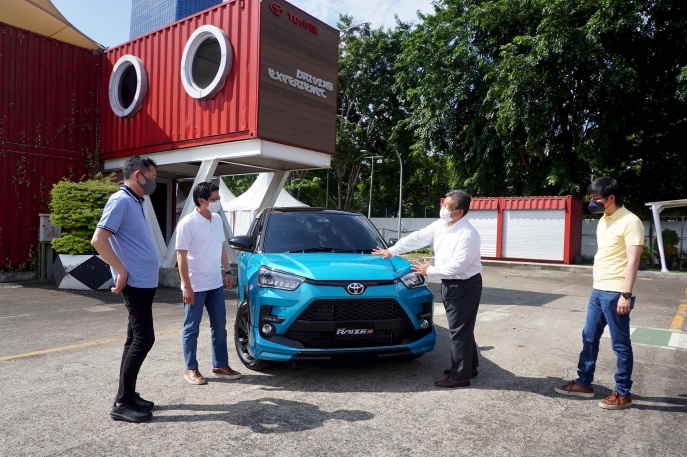 50 TAHUN TOYOTA DI INDONESIA: BERKOMITMEN UNTUK MEMENUHI KEBUTUHAN MOBILITAS MASYARAKAT INDONESIA, TOYOTA LUNCURKAN RAIZE UNTUK MENAMBAH PILIHAN DI SEGMEN SUV