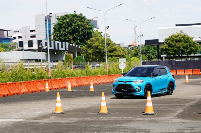 50 TAHUN TOYOTA DI INDONESIA: BERKOMITMEN UNTUK MEMENUHI KEBUTUHAN MOBILITAS MASYARAKAT INDONESIA, TOYOTA LUNCURKAN RAIZE UNTUK MENAMBAH PILIHAN DI SEGMEN SUV