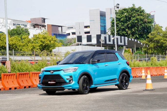 50 TAHUN TOYOTA DI INDONESIA: BERKOMITMEN UNTUK MEMENUHI KEBUTUHAN MOBILITAS MASYARAKAT INDONESIA, TOYOTA LUNCURKAN RAIZE UNTUK MENAMBAH PILIHAN DI SEGMEN SUV