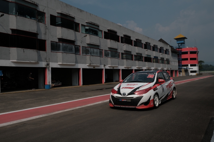 50 Tahun Toyota di Indonesia: Indonesian Sentul Series of Motorsport 2021 - Haridarma Manoppo Bawa Toyota Team Indonesia Naik Podium Di Seri Ke-2 Kejuaraan Nasional Indonesia Touring Car Race Max