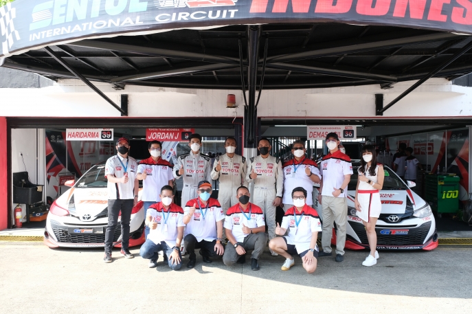 50 Tahun Toyota di Indonesia: Indonesian Sentul Series of Motorsport 2021 - Haridarma Manoppo Bawa Toyota Team Indonesia Naik Podium Di Seri Ke-2 Kejuaraan Nasional Indonesia Touring Car Race Max