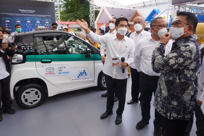 50 Tahun Toyota di Indonesia: TOYOTA HADIR DI INDONESIA ELECTRIC MOTOR SHOW (IEMS) 2021  SEBAGAI KOMITMEN DALAM MENDUKUNG PENGEMBANGAN TEKNOLOGI  KENDARAAN ELEKTRIFIKASI DAN MENGURANGI EMISI CO2