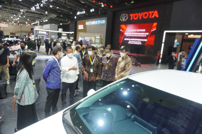 GAIKINDO Jakarta Auto Week 2022 Toyota Tampilkan Berbagai Produk, Layanan dan Teknologi Terbaru  Wujudkan Mobility Happiness for All dan Gairahkan Pasar Otomotif Nasional