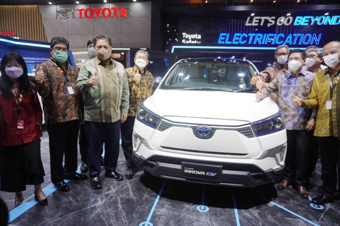 TOYOTA KEMBALI BERPARTISIPASI DI INDONESIA INTERNATIONAL MOTOR SHOW 2022  BERBAGAI PRODUK DAN LAYANAN DITAMPILKAN SEBAGAI MANIFESTASI DARI SEMANGAT TOTAL MOBILITY SOLUTION