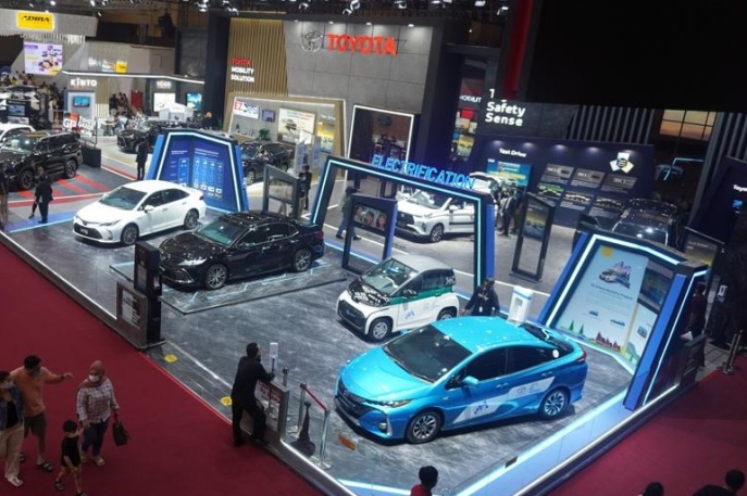 PARTISIPASI TOYOTA DI INDONESIA INTERNATIONAL MOTOR SHOW 2022 BERJALAN BAIK DENGAN CATATAN LEBIH DARI 1.400 SPK TOYOTA KIJANG INNOVA EV CONCEPT YANG TAMPIL UNTUK PERTAMA KALINYA  MAMPU MENCURI PERHATIAN PUBLIK 