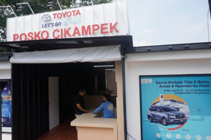 “SILATURAHMI LEBARAN – TENANG DAN AMAN BERSAMA TOYOTA”  TOYOTA HADIR DENGAN TOTAL 302 TITIK PELAYANAN SERVIS KENDARAAN SELAMA MUSIM MUDIK LEBARAN 2022  DEMI WUJUDKAN KETENANGAN, KENYAMANAN, DAN KEAMANAN PERJALANAN PELANGGAN