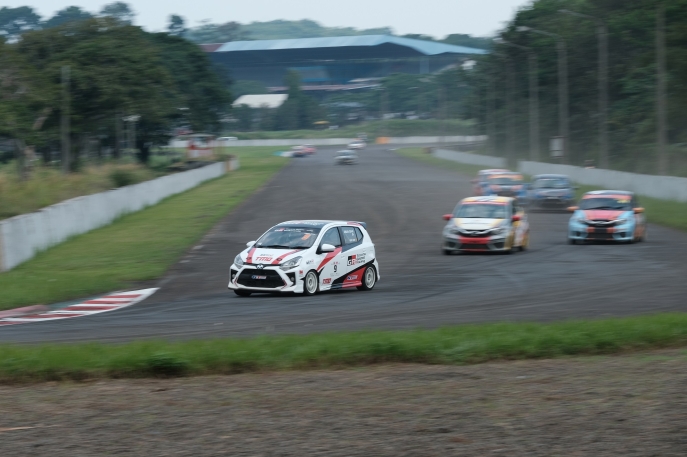 Indonesian Sentul Series of Motorsport 2022 Jalani Seri ke-2 yang Semakin Kompetitif, TOYOTA GAZOO Racing Indonesia Berhasil Raih Podium 1 dan 3 di 2 Kejurnas Sekaligus