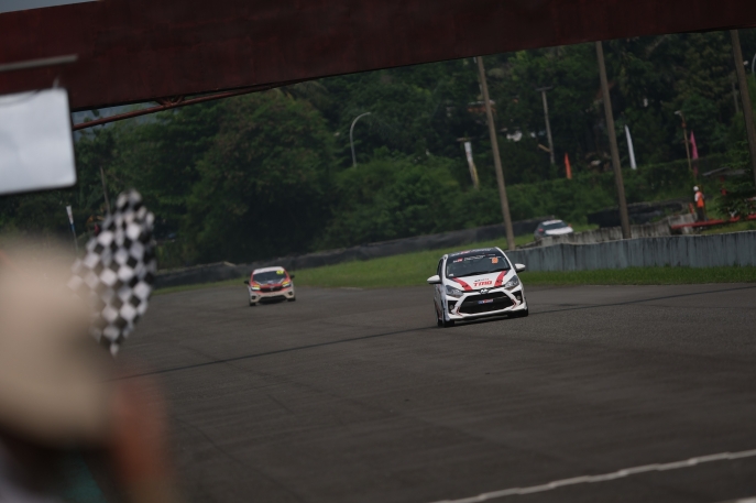 Indonesian Sentul Series of Motorsport 2022 Lengkapi Keberhasilan Pereli di Kejurnas Rally 2022, TOYOTA GAZOO Racing Indonesia Sapu Bersih Podium Pertama Seri ke-3 Kejurnas ITCR Max 1.600 dan ITCR 1.200 di hari yang sama