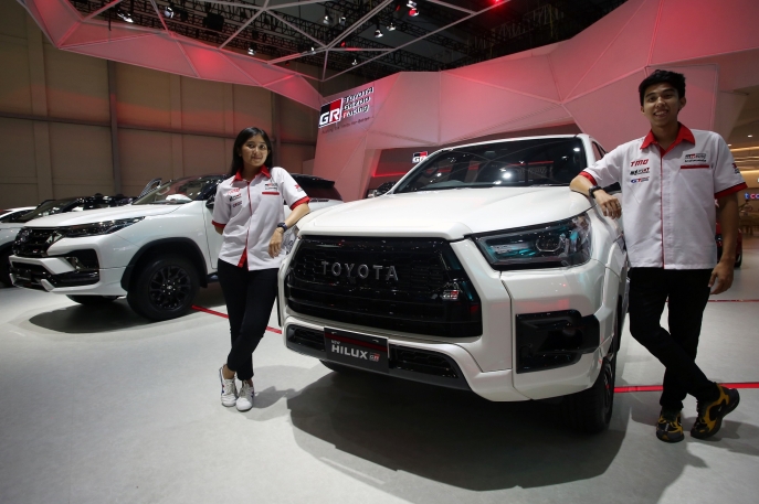 Perkuat Excitement GAZOO Racing di Indonesia, Toyota Hadirkan Sports Car All New GR86 dan 5 Model GR Sport Baru di GIIAS 2022