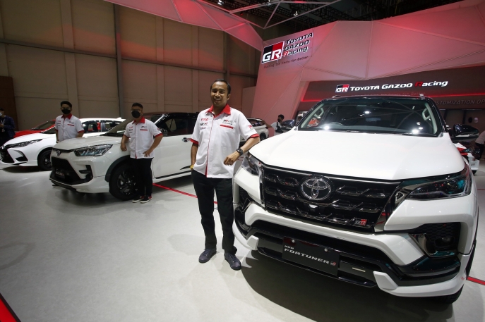 Perkuat Excitement GAZOO Racing di Indonesia, Toyota Hadirkan Sports Car All New GR86 dan 5 Model GR Sport Baru di GIIAS 2022