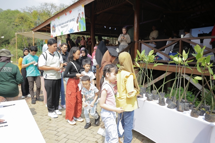 Karya Desain Future Mobility Dua Anak Indonesia Berhasil Menjadi the Best Finalist di Global Toyota Dream Car Art Contest ke-16 Sejalan dengan Visi Mobility Happiness for All, Ajang Tahunan Toyota Dream Car Art Contest ke-17 Kembali Dibuka 