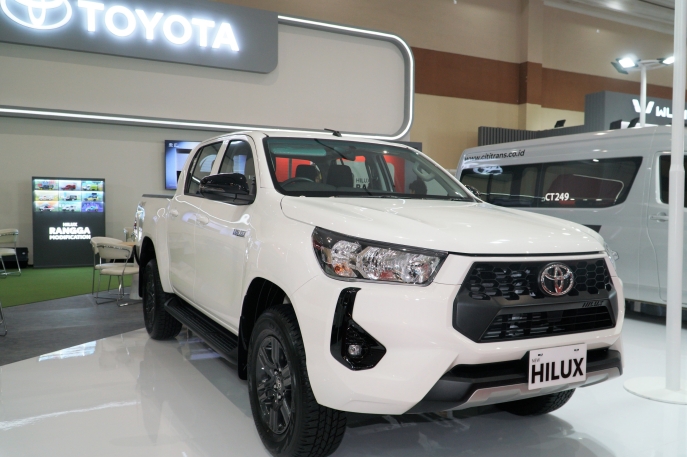 Toyota Hadirkan Pilihan Kendaraan Komersial yang Sesuai Kebutuhan Pelanggan di Pameran GIICOMVEC 2024