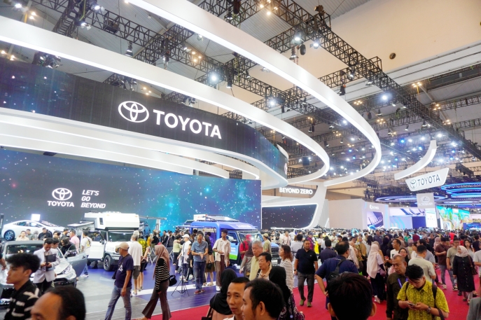 Komitmen Berikan Total Mobility Solution di GIIAS 2024: Toyota Ajak Masyarakat Memanfaatkan Beragam Program Kepemilikan Mobil dan Merasakan Pengalaman Kemampuan Konektivitas Teknologi 1Connect