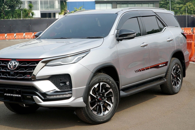 Rekam Jejak Sejarah Toyota Fortuner di Indonesia, Diawali Mesin Bensin dan Terus Berkembang Hingga Mendapatkan Sentuhan GAZOO Racing