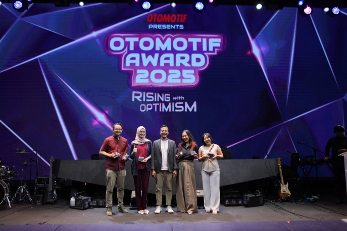 Otomotif Award 2025:  Tiga Hybrid EV Toyota Raih Penghargaan Terbaik dan Debut Hilux Rangga Langsung Mendapatkan Sambutan Hangat 