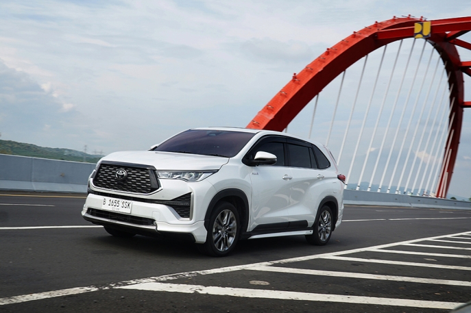 Beda Mobil Listrik dan Mobil Hybrid yang Masih Pakai Mesin Bensin, Hybrid EV Paling Relevan dan Siap Pakai Karena Tidak Mengubah Apapun dan Bebas Range Anxiety