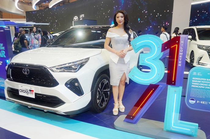 Tipe Mobil yang Dicari Keluarga Indonesia, Tidak Perlu Pusing Karena Semua Ada pada Kijang Innova Zenix HEV dan Yaris Cross HEV
