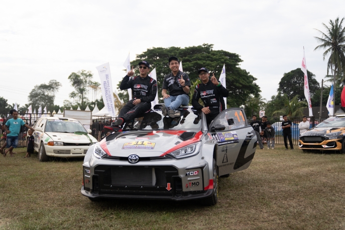 Sorak Sorai Masyarakat Sumatera Utara Warnai Podium Pertama  Debut GR Yaris Rally2 di Kejurnas Rally Seri Ke-2 Sumatera Utara 2025